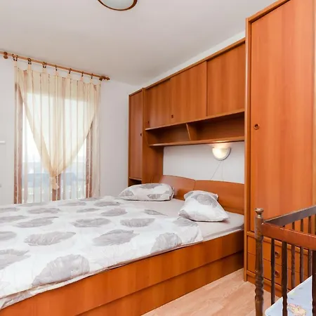 Apartment Albina