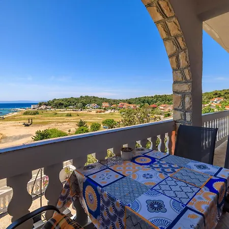 Albina Apartmán Lopar